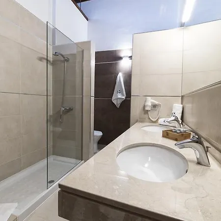 Appartement Anchieta 60 *