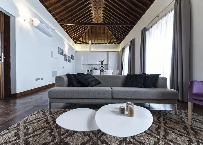 Anchieta 60 لا لاغونا